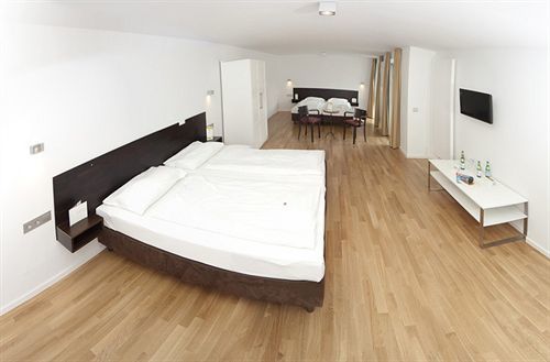 Dk Deutscher Kaiser Hotel 3*