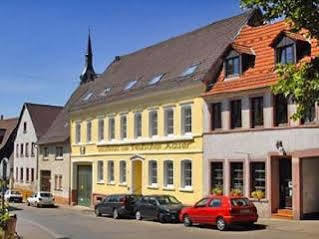 Dk Deutscher Kaiser Hotel 3*